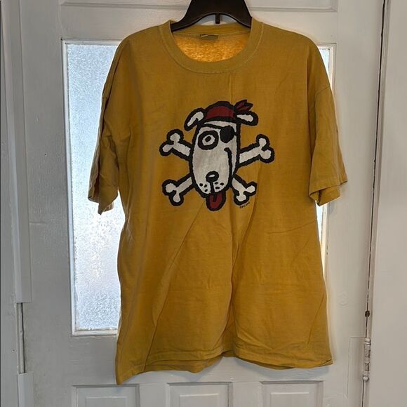 Cruzan Rum Tour Yellow Graphic T-Shirt with Dog and Crossbones Size XL - Picture 1 of 3